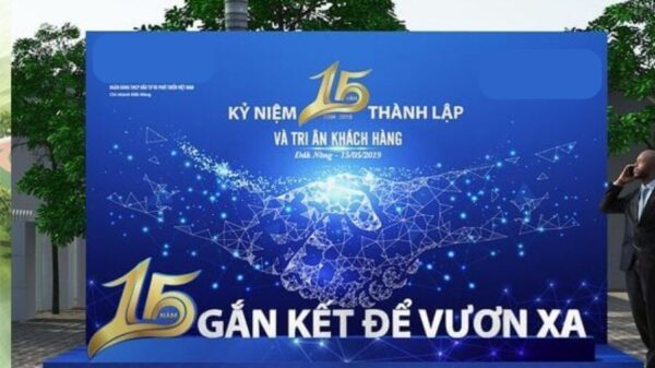 Trang Tri Le Ky Niem Thanh Lap Cong Ty